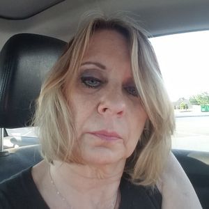 Meet your Posher, Annette